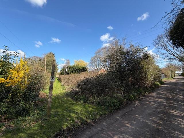 Land for sale in Dale Hill, Essex