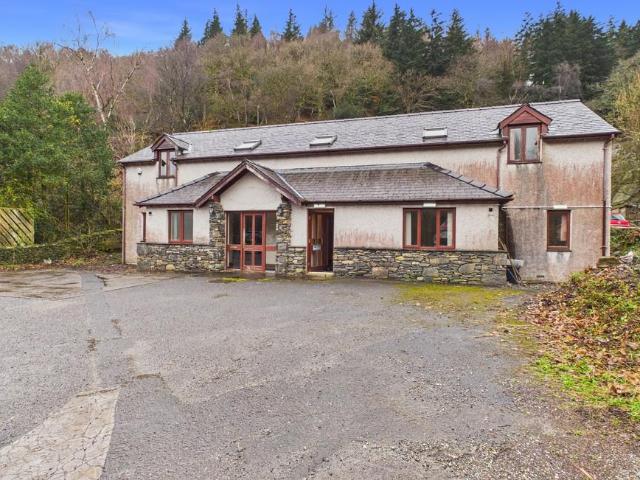 Land for sale in Backbarrow