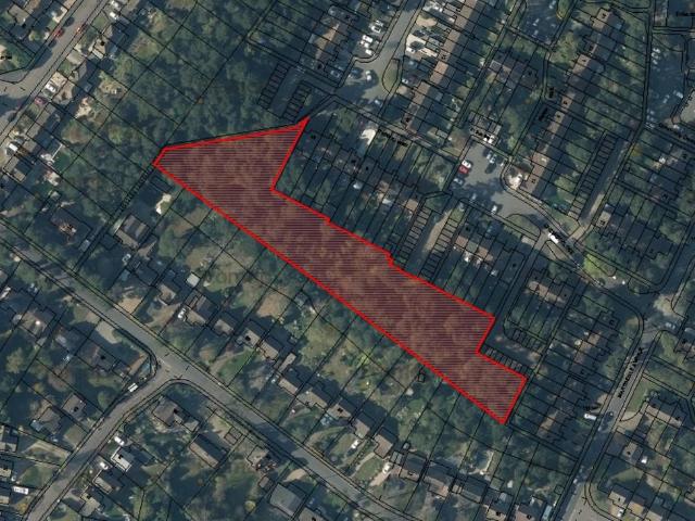 Land for sale in Heatherside, Heol-las