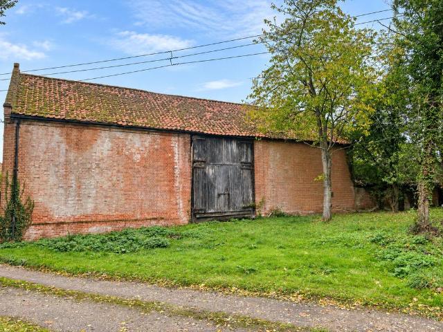 Land for sale in Aylsham, Broadland