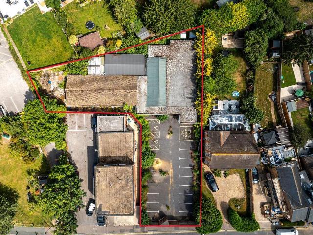 Land for sale in Chepping Wycombe, Flackwell Heath