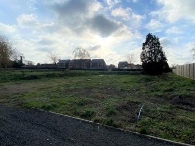 Land for sale in Gosberton Clough, Lincolnshire