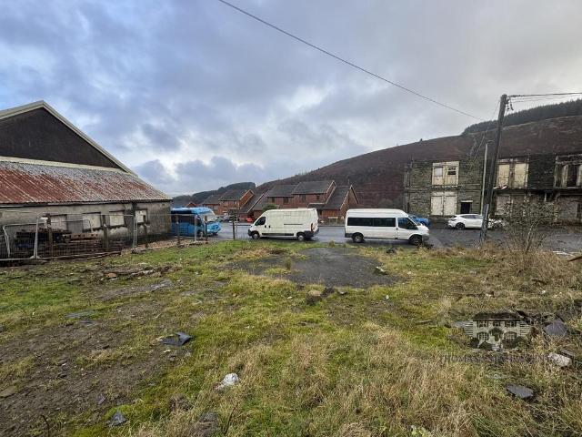 Land for sale in Cwm Clydach, Gelli