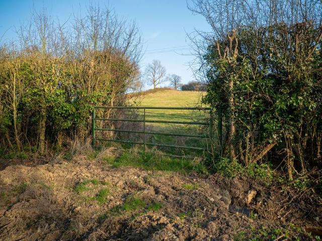 Land for sale in Alderminster, Warwickshire