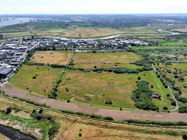Land for sale in Slade Green, Greater London