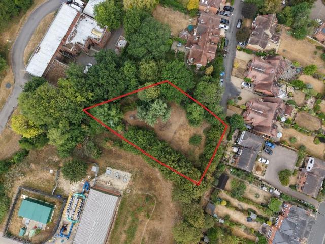Land for sale in Pangbourne, West Berkshire