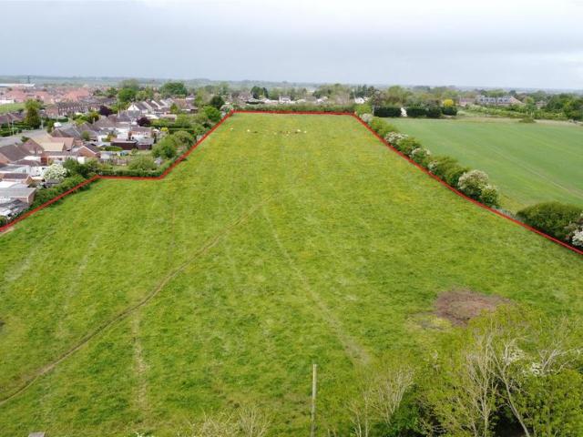 Land for sale in Belleau, Lincolnshire