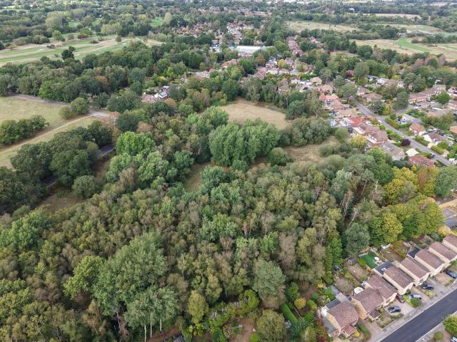 Land for sale in Finchampstead