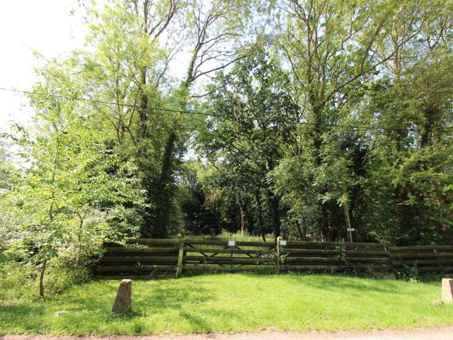 Land for sale in Sunnymede, Billericay