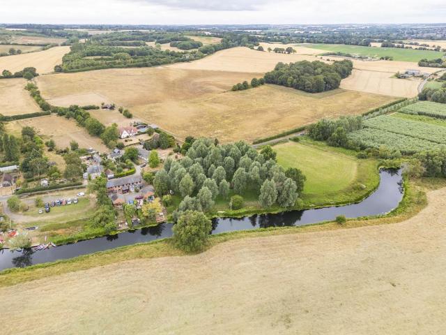 Land for sale in Chipping Hill, Essex