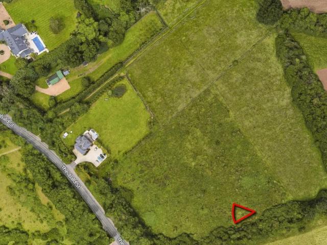 Land for sale in Elstree and Borehamwood, Borehamwood