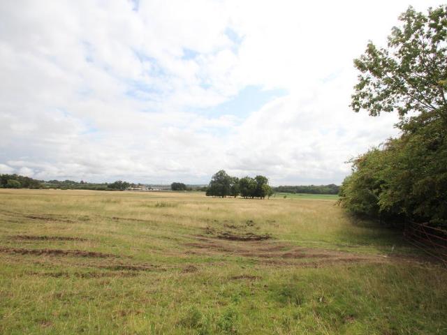 Land for sale in Addington, Buckinghamshire