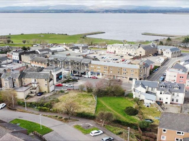 Land for sale in Kinneil, Bo'ness