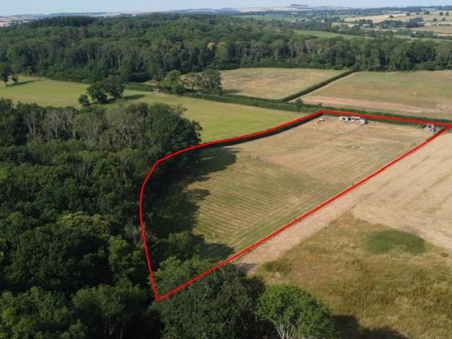 Land for sale in Shalbourne, Wiltshire