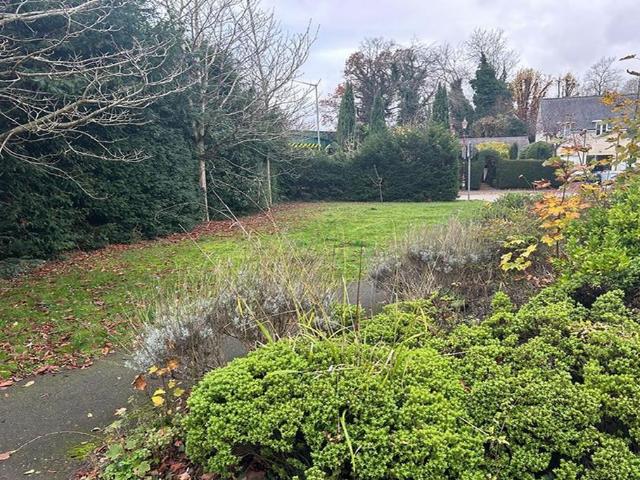 Land for sale in Emscote, Green Close