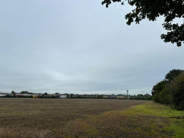 Land for sale in London Borough of Hillingdon, Greater London