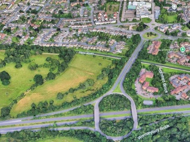 Land for sale in Wormley, Broxbourne