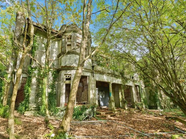 Land for sale in Parkhurst, Shide