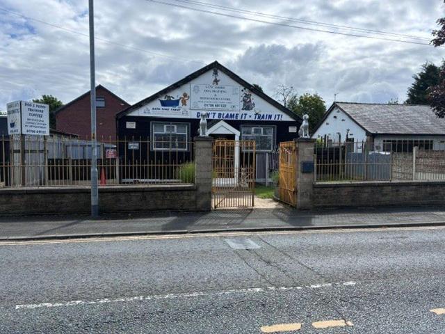 Commercial for sale in Hooley Brow, Burnedge