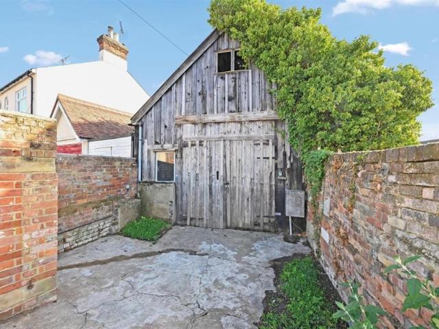 Land for sale in California, Ipswich