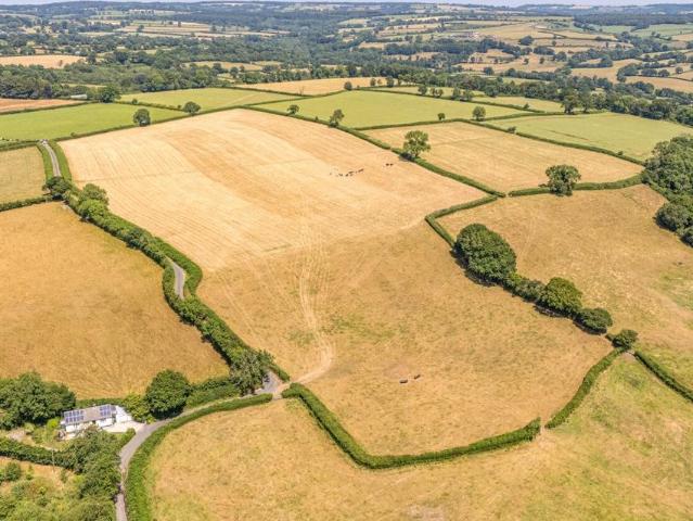 Land for sale in Smeatharpe, Budlake