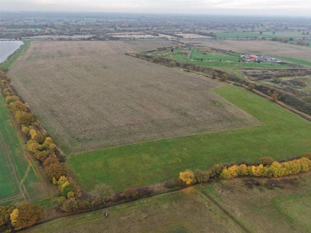 Land for sale in Snaith and Cowick, Snaith