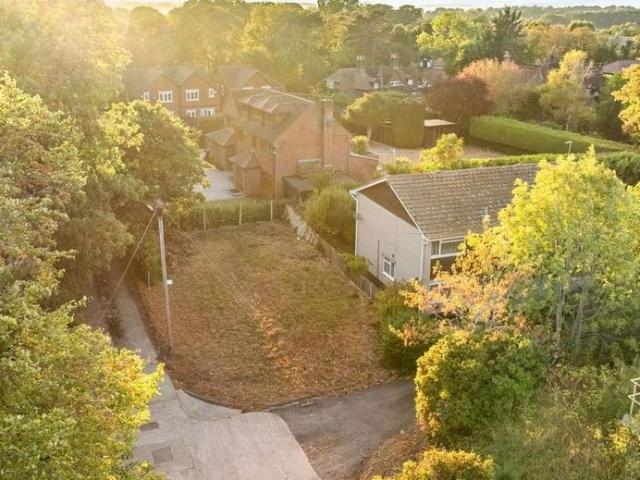 Land for sale in Batchworth, Hertfordshire