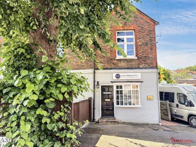 Commercial for sale in Sandown Park, Kent