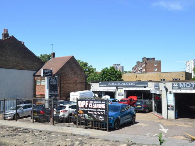 Land for sale in Charlton Riverside, Greater London