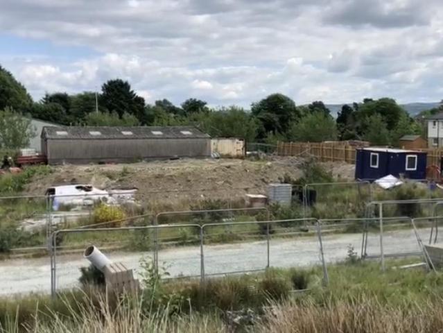 Commercial for sale in Kirn, Scotland