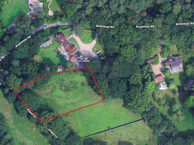 Land for sale in West End, Heol-las