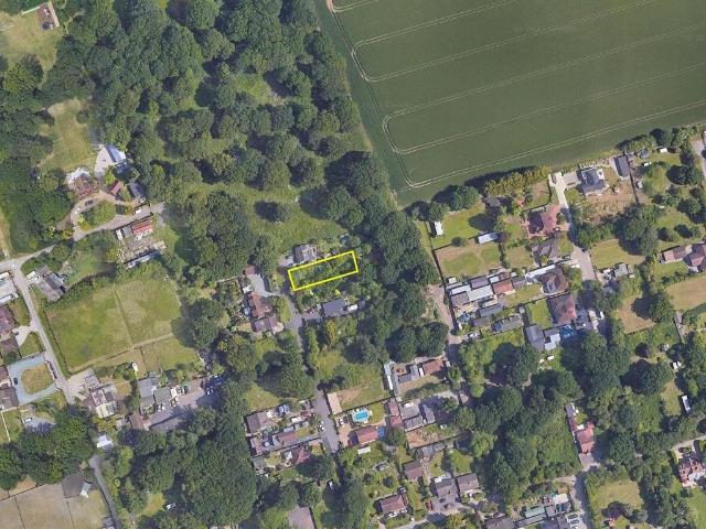 Land for sale in Ramsden Bellhouse, Essex