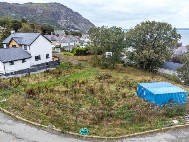 Land for sale in Pen-y-Cae, Penmaenmawr