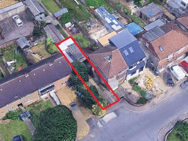 Land for sale in Freezywater, Greater London