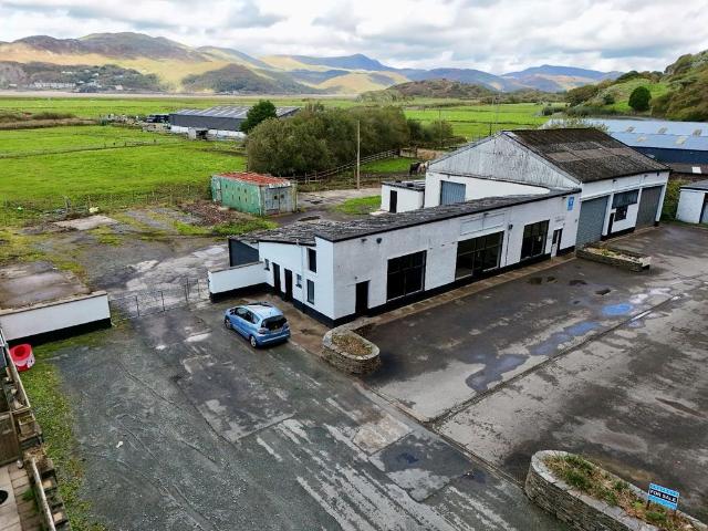 Land for sale in Ynysgyffylog, Y Friog