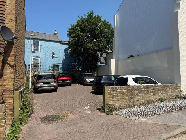 Land for sale in Cliftonville West, Acol