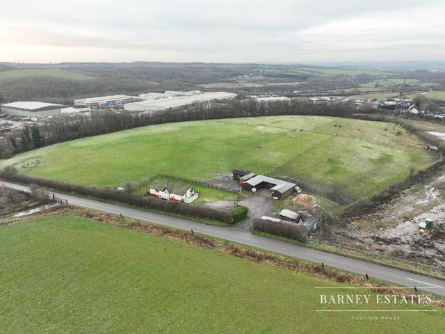 Land for sale in Nuncargate, East Midlands