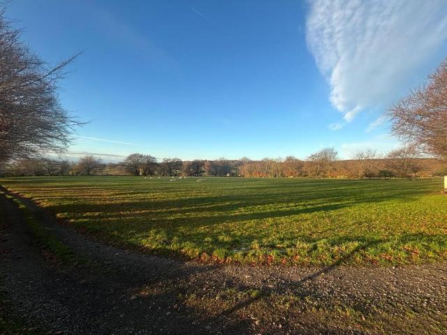 Land for sale in Man-moel, Argoed
