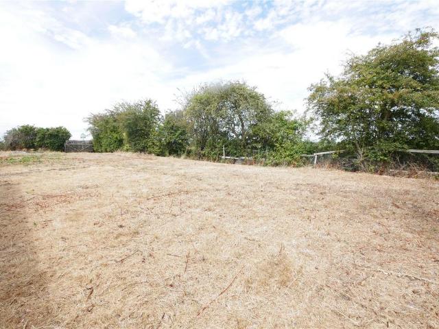 Land for sale in Belleau, Lincolnshire