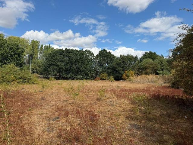 Land for sale in Poyle, Slough