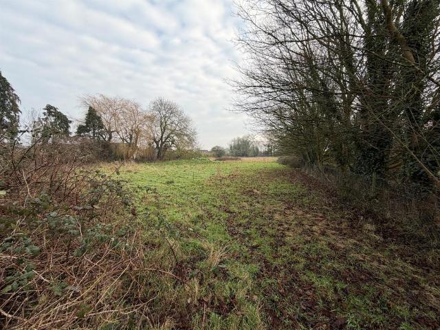 Land for sale in Boston, Lincolnshire