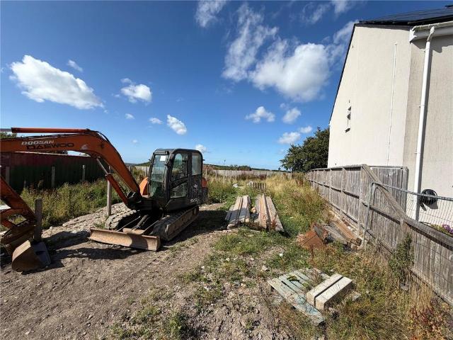 Land for sale in Crymych