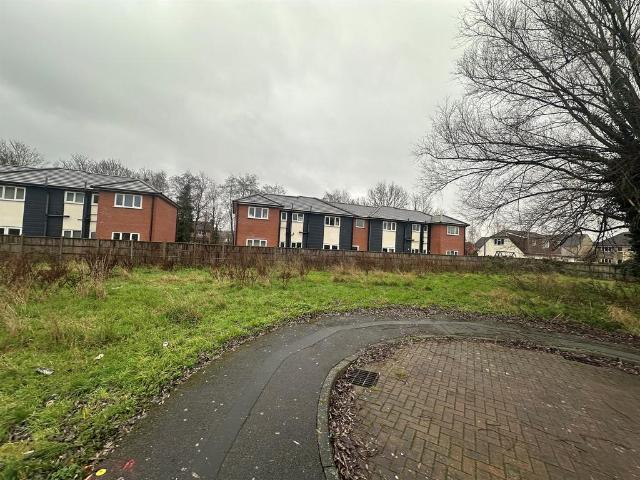 Land for sale in Parnwell, Peterborough