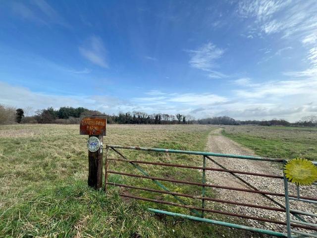 Land for sale in Holywell Row, Chedburgh