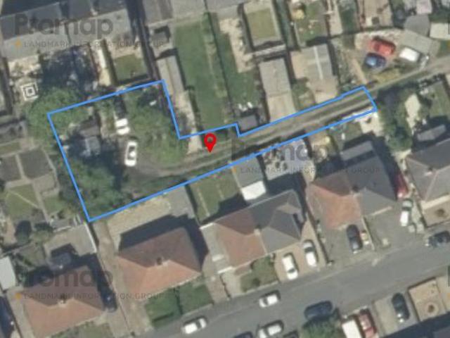Land for sale in Huddersfield, Leymoor Land for sale in Huddersfield, Leymoor