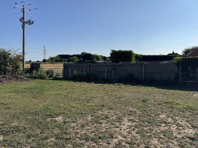 Land for sale in Gosberton Clough, Lincolnshire
