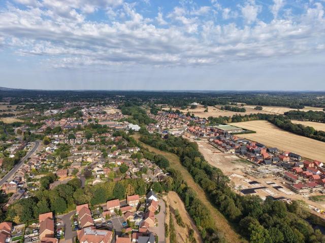 Land for sale in Fole, Surrey