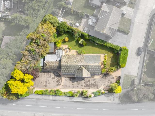 Commercial for sale in Winter Gardens, Essex