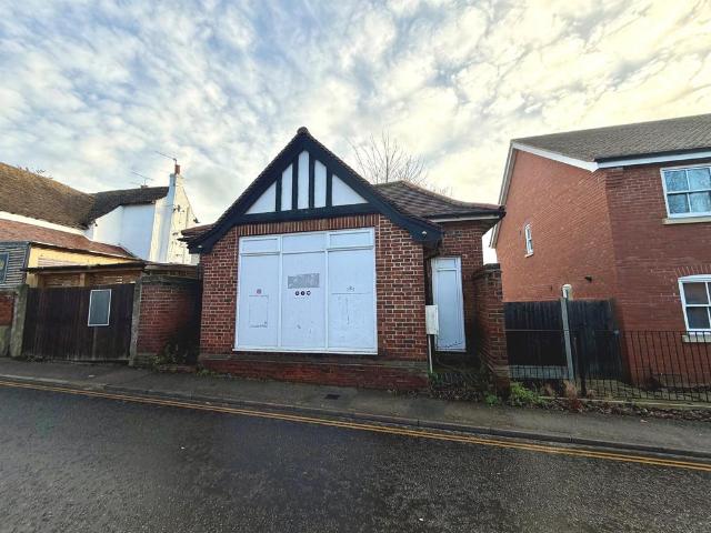 Land for sale in Dale Hill, Essex