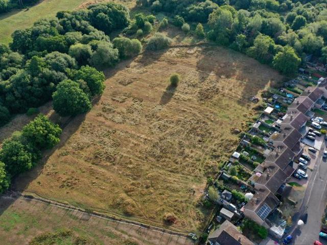 Land for sale in Little Sandhurst